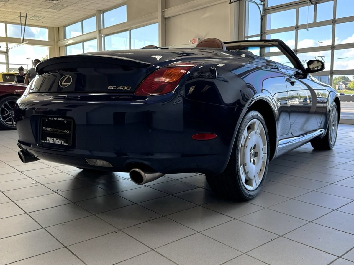 Used 2004 Lexus SC 430 Convertible w/ Preferred Accessory Pkg RWD image 12