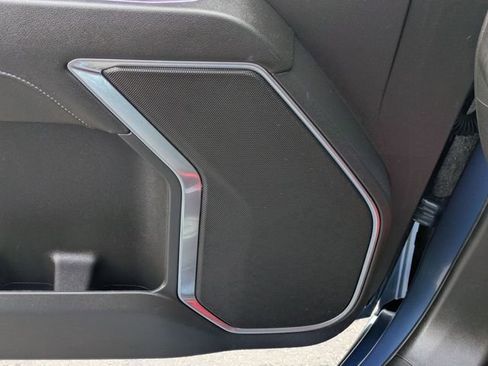 Used 2024 Chevrolet Silverado 1500 LT image 13