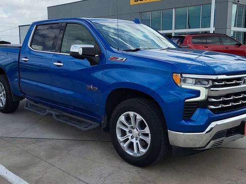Used 2022 Chevrolet Silverado 1500 LTZ w/ LTZ Premium Texas Edition AWD/4WD image 2