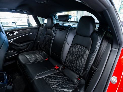 Used 2022 Audi S7 Prestige w/ Prestige Package image 54