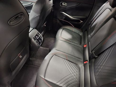 Used 2023 Aston Martin DBX image 48