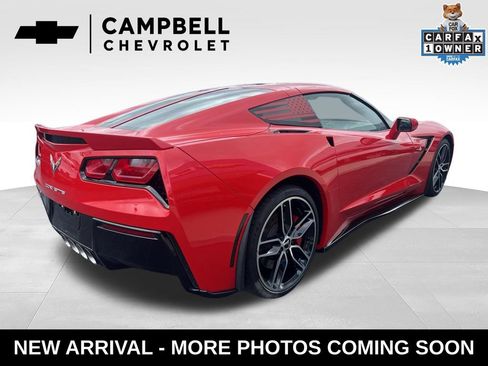 Used 2017 Chevrolet Corvette Stingray Coupe RWD image 5