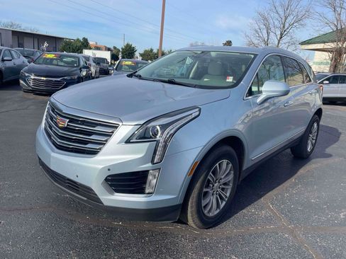 Used 2017 Cadillac XT5 Luxury w/ Driver Awareness Package image 2