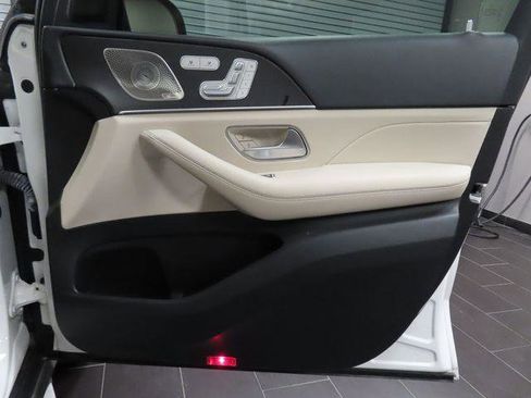 Used 2023 Mercedes-Benz GLE 450 4MATIC image 43