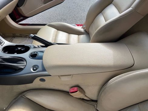 Used 2006 Chevrolet Corvette Coupe 2D w/ Preferred Equipment Group image 22