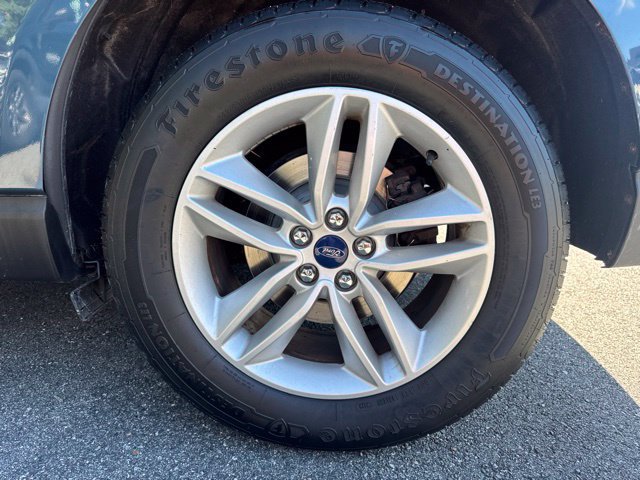 Used 2016 Ford Edge SEL w/ Equipment Group 201A AWD/4WD image 8