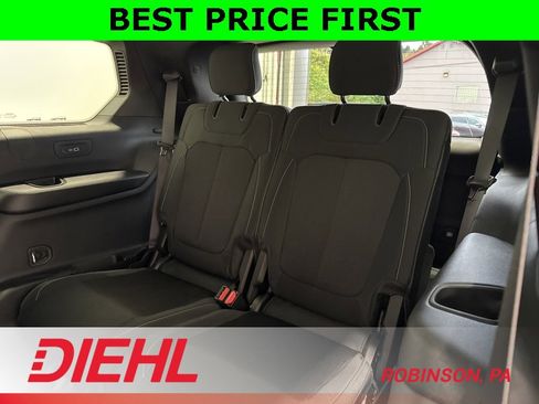 New 2025 Jeep Grand Cherokee L Laredo w/ Luxury Tech Group I image 18