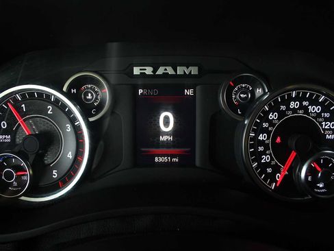 Used 2024 RAM 2500 Tradesman AWD/4WD image 35
