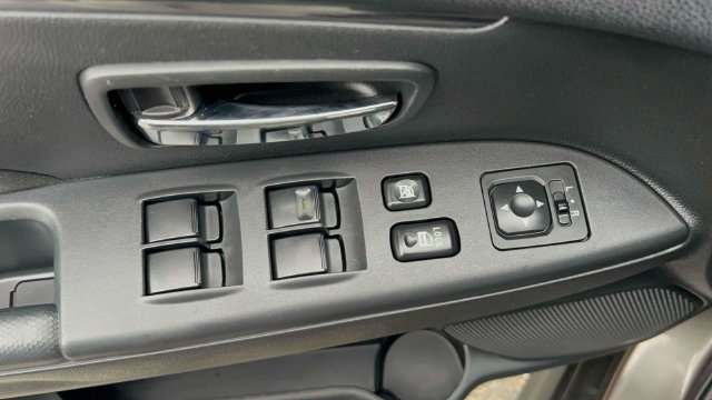 Used 2017 Mitsubishi Outlander Sport LE FWD image 21