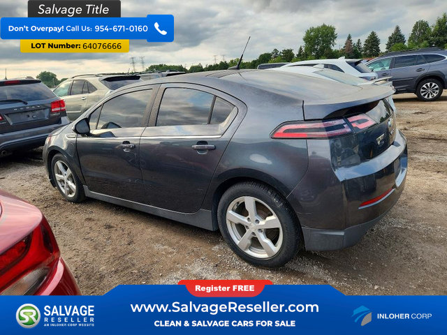 Used 2013 Chevrolet Volt FWD image 3