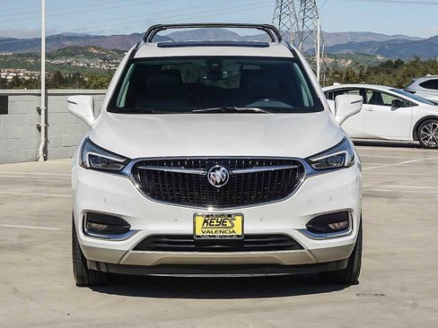 Used 2018 Buick Enclave Premium w/ Experience Buick Package image 9