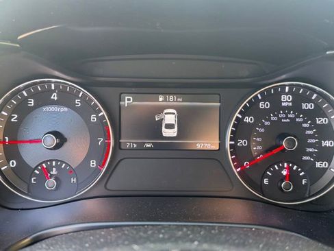 Certified 2024 Kia Forte LXS image 28