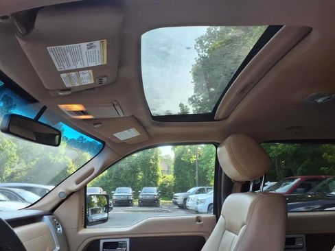 Used 2013 Ford F150 Lariat w/ Lariat Chrome Pkg image 15