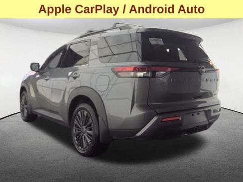 Used 2026 Nissan Pathfinder SL w/ SL Premium Package AWD/4WD image 8