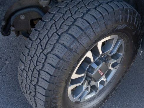 Certified 2023 GMC Sierra 2500 AT4 w/ AT4 Preferred Package image 13