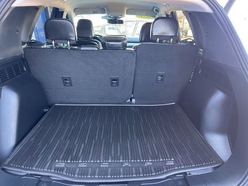 Used 2025 Ford Escape Platinum w/ Class II Trailer Tow Package image 16