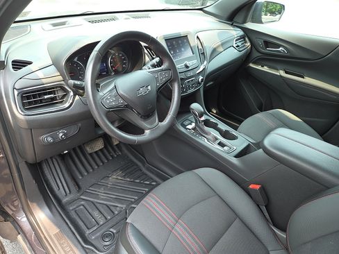 Used 2022 Chevrolet Equinox RS AWD/4WD image 15