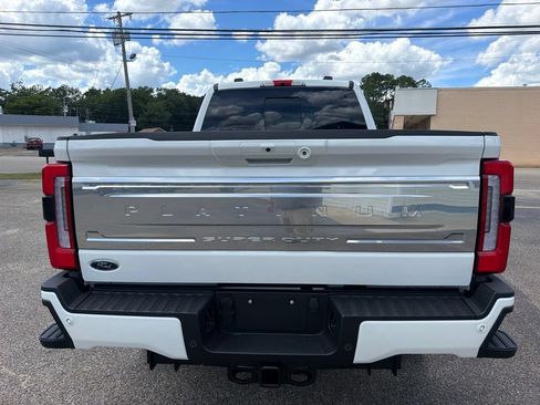 New 2026 Ford F250 Platinum w/ Platinum Plus Package AWD/4WD image 6