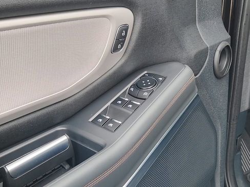 Used 2025 Ford Expedition Active image 8