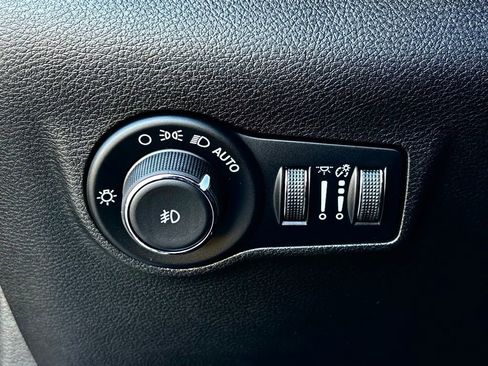 New 2026 Jeep Compass Altitude image 49