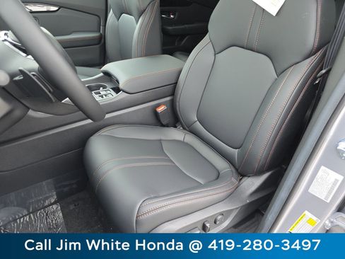 New 2025 Honda Pilot TrailSport image 19