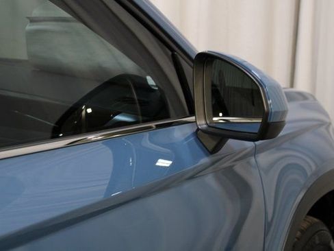 New 2026 Volkswagen Taos SE AWD/4WD image 28