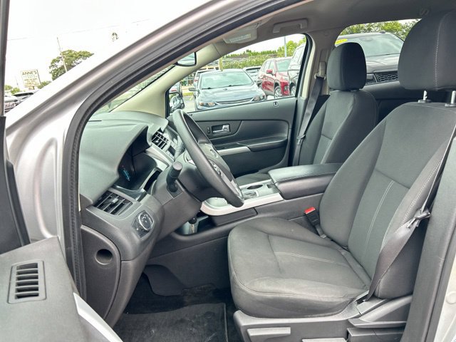 Used 2013 Ford Edge SE FWD image 29