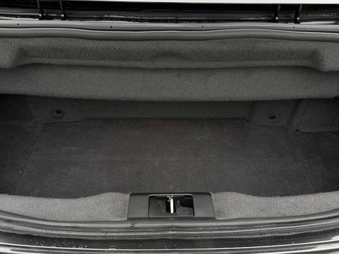 Used 2018 Maserati GranTurismo Sport image 25