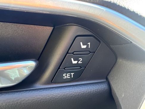 New 2025 Toyota RAV4 Limited image 24