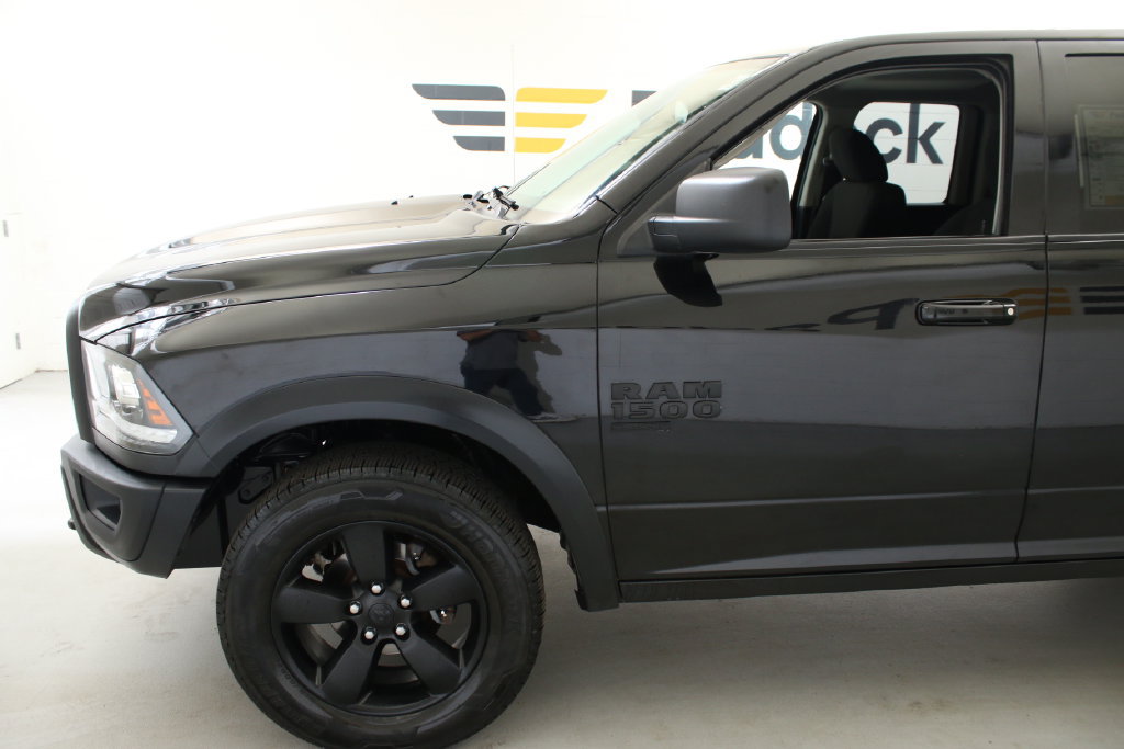 Used 2019 RAM 1500 Classic SLT AWD/4WD image 5