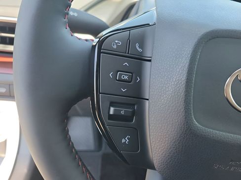 New 2026 Toyota Prius Plug-In Hybrid FWD image 27