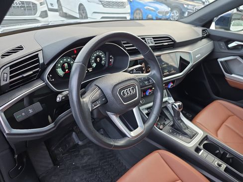 Used 2023 Audi Q3 2.0T Premium Plus image 23