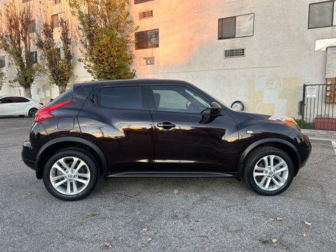 Used 2014 Nissan Juke S image 18