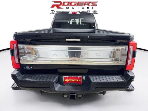 Used 2023 Ford F450 Platinum w/ Camper Package AWD/4WD image 12