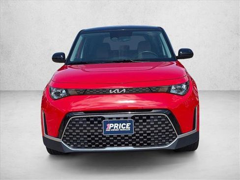 Used 2025 Kia Soul EX FWD image 2