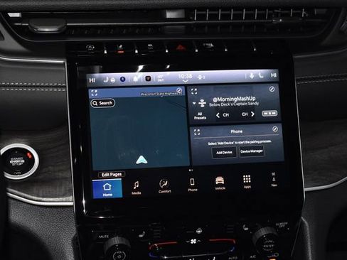 New 2025 Jeep Grand Cherokee Limited image 16