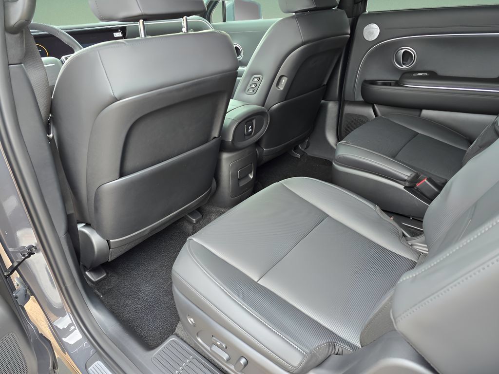 New 2026 Hyundai Palisade Calligraphy AWD/4WD image 16
