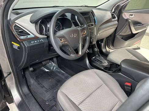 Used 2018 Hyundai Santa Fe Sport FWD image 10