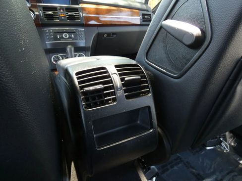 Used 2012 Mercedes-Benz GLK 350 2WD image 42