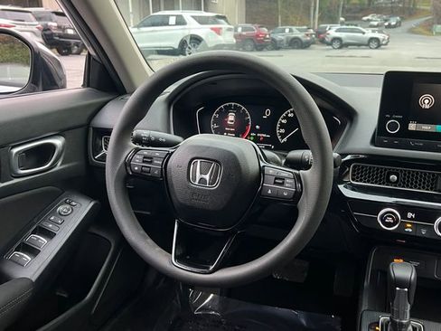 Used 2024 Honda Civic LX image 17
