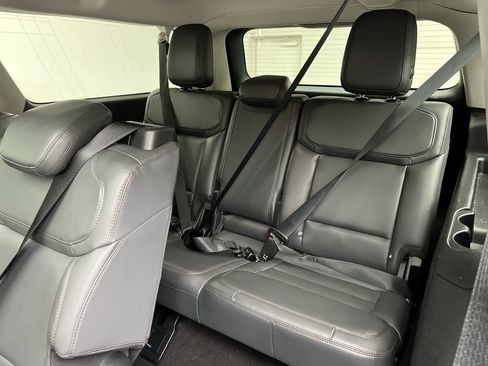 Certified 2025 Ford Expedition Max Active image 17