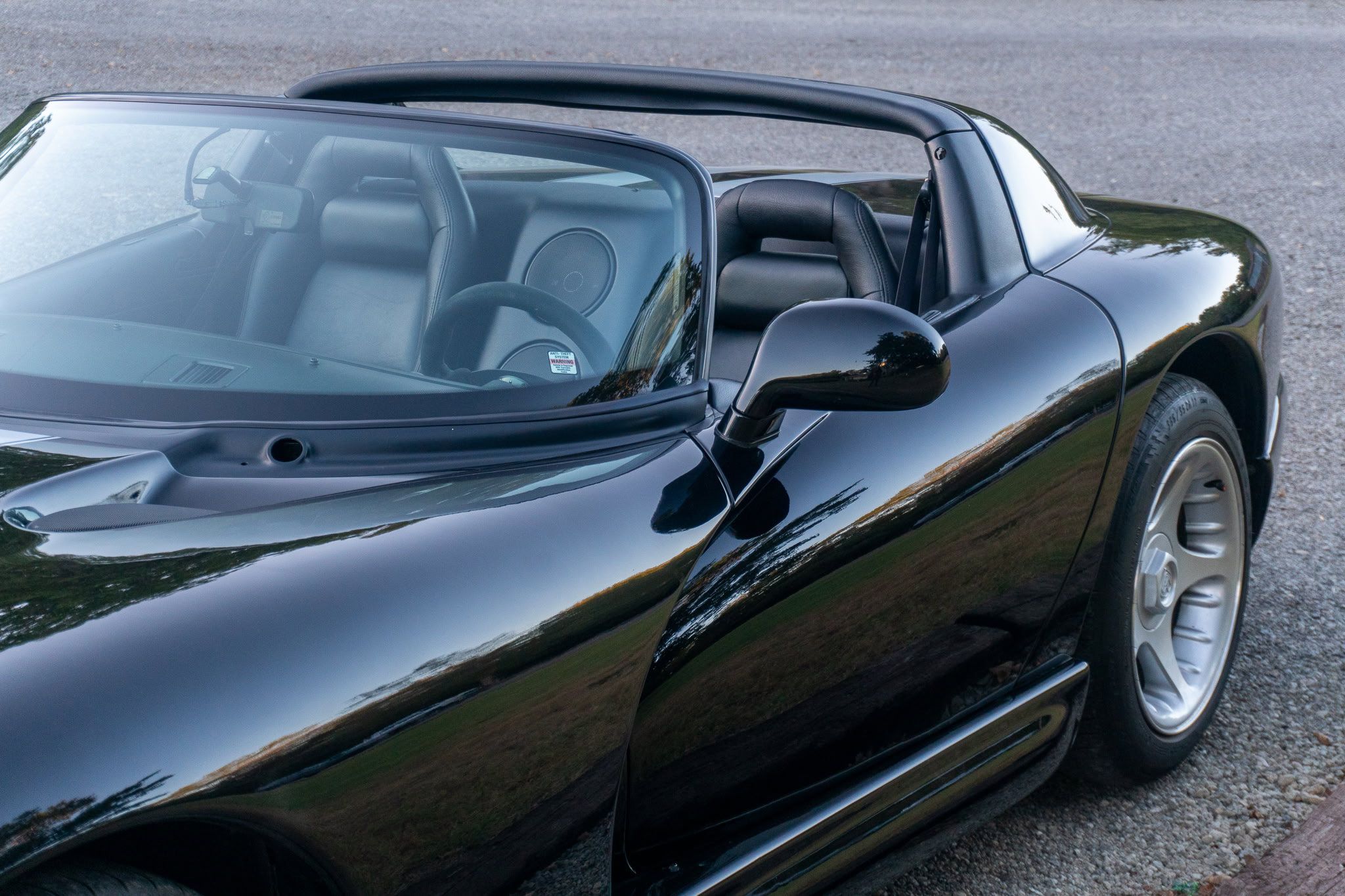 Used 1996 Dodge Viper RT/10 RWD image 18