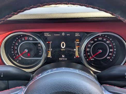 Used 2022 Jeep Gladiator Rubicon w/ Cold Weather Group image 28