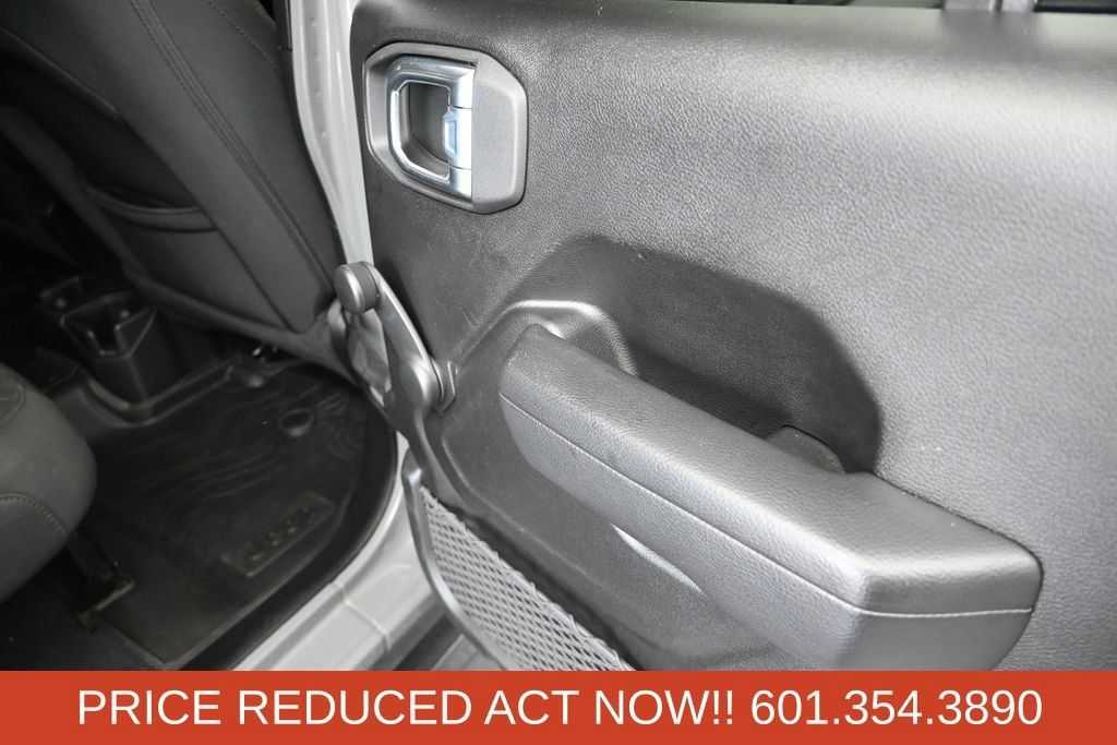 Used 2022 Jeep Wrangler Unlimited Sport AWD/4WD image 20