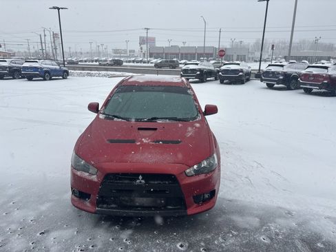 Used 2014 Mitsubishi Lancer Evolution GSR image 10