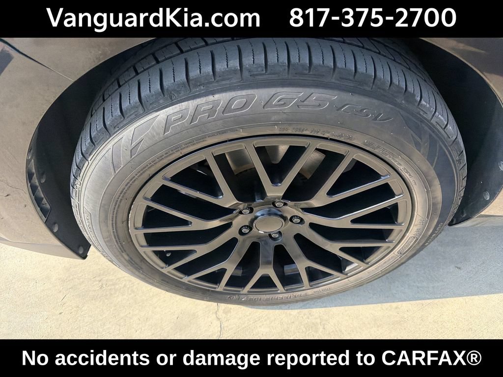 Certified 2022 Kia Carnival LX FWD image 21
