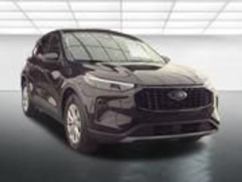 Used 2023 Ford Escape Active w/ Tech Pack #2 AWD/4WD image 16