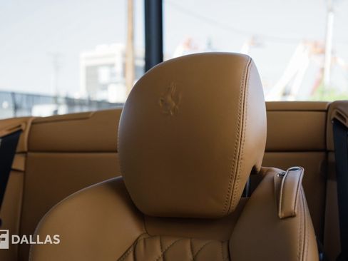 Used 2010 Ferrari California RWD image 24