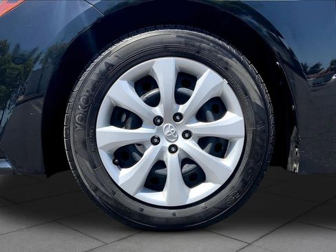 Certified 2023 Toyota Corolla LE w/ Carpet Mat Package (TMS) image 10