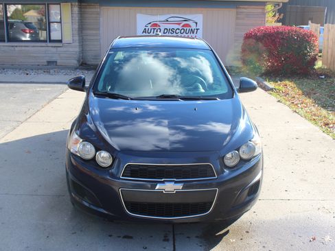 Used 2015 Chevrolet Sonic LT w/ Advanced Safety Package image 4